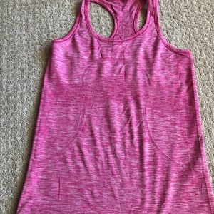 Lululemon Swiftly Tech Tank